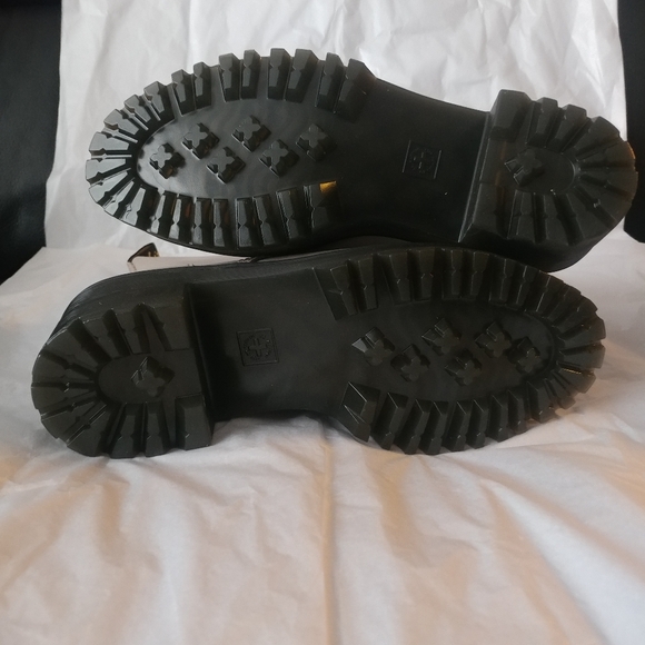 Dr. Martens "Leona" Leather Heeled Boots - Picture 7 of 13